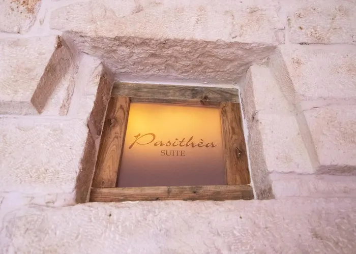 Pasithea Suite